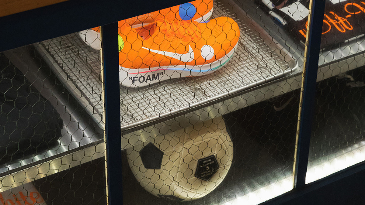 Ubiq x Federal Donuts Off White x Nike Giveaway 4