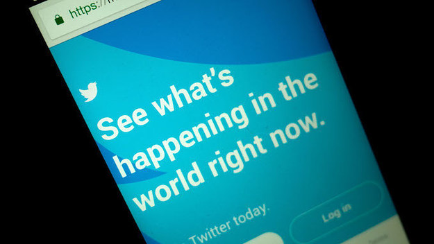A close up image showing the app of the micro blogging service Twitter on a smartphone.
