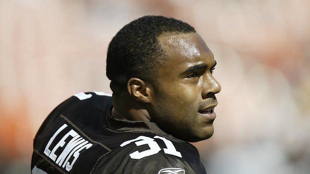 Running back Jamal Lewis of the Cleveland Browns
