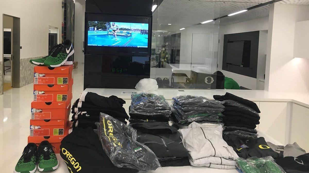 Oregon Ducks Surplus Sale 2018