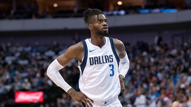 Nerlens Noel Mavs 2017