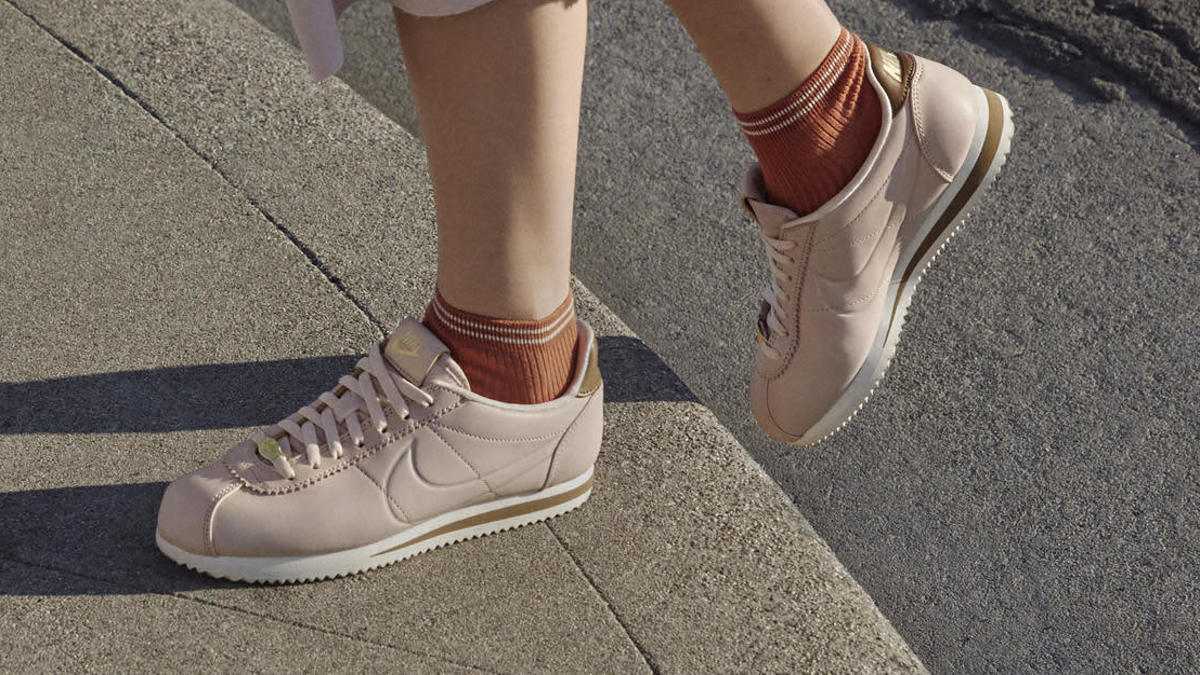 Nike Cortez LA AR5696 202 4
