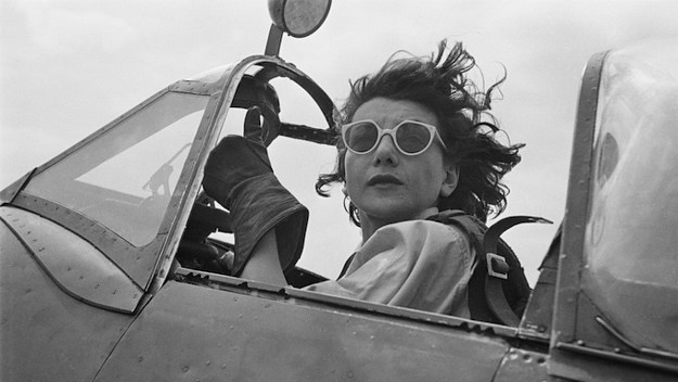 Female ATA pilot in 1944.