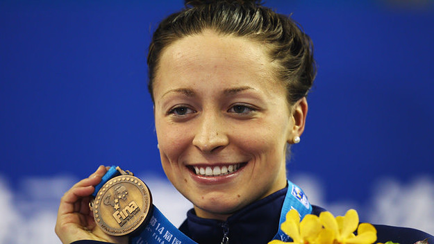 Ariana Kukors wins a bronze medal at the 14th FINA World Championships.