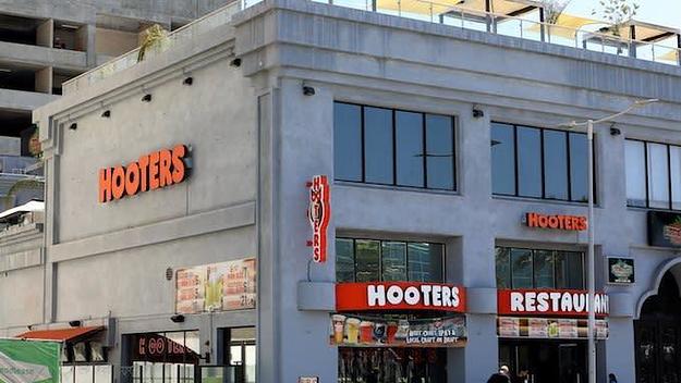 Hooters Restaurant