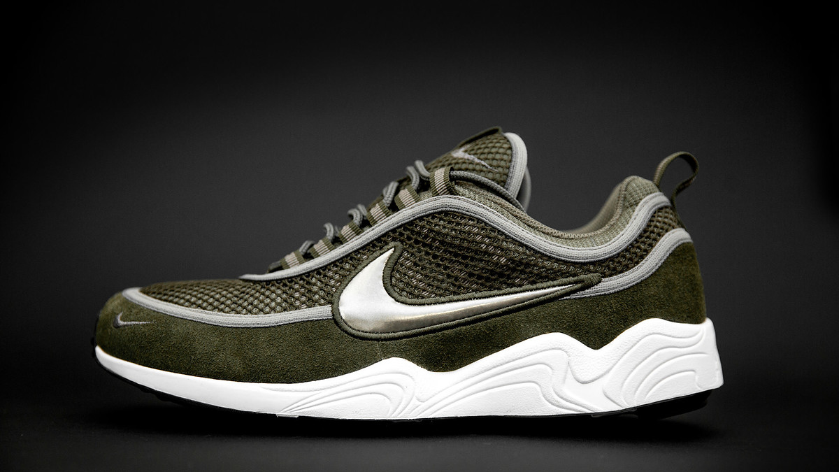 size? exclusive Nike Zoom Spiridon 'Olive' (Lateral)