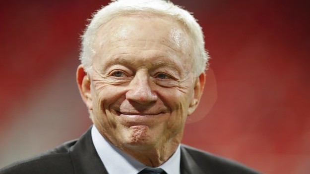 Jerry Jones smiles.