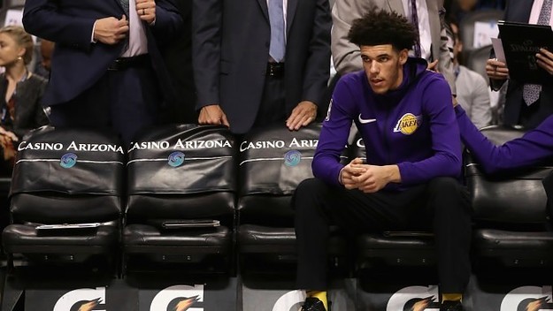 Lonzo Ball on the bench.