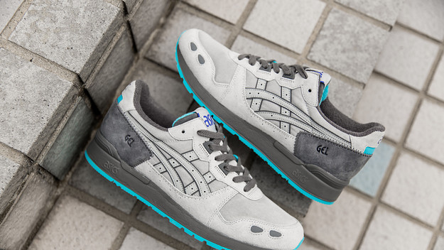 asics size baseball7