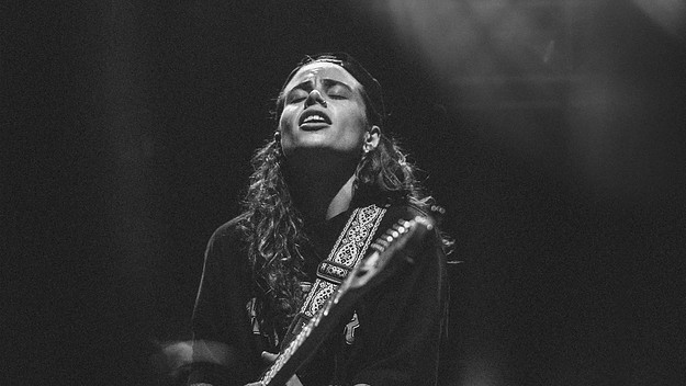 tash sultana live press photo