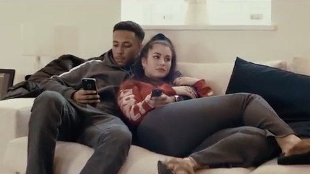 Yizzy   "Do You Wanna" video