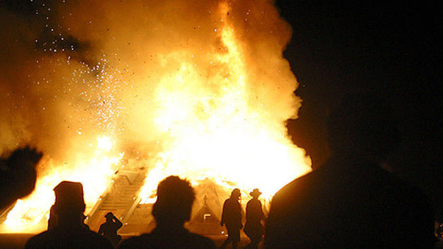 Atmosphere at the 2003 Burning Man festival.