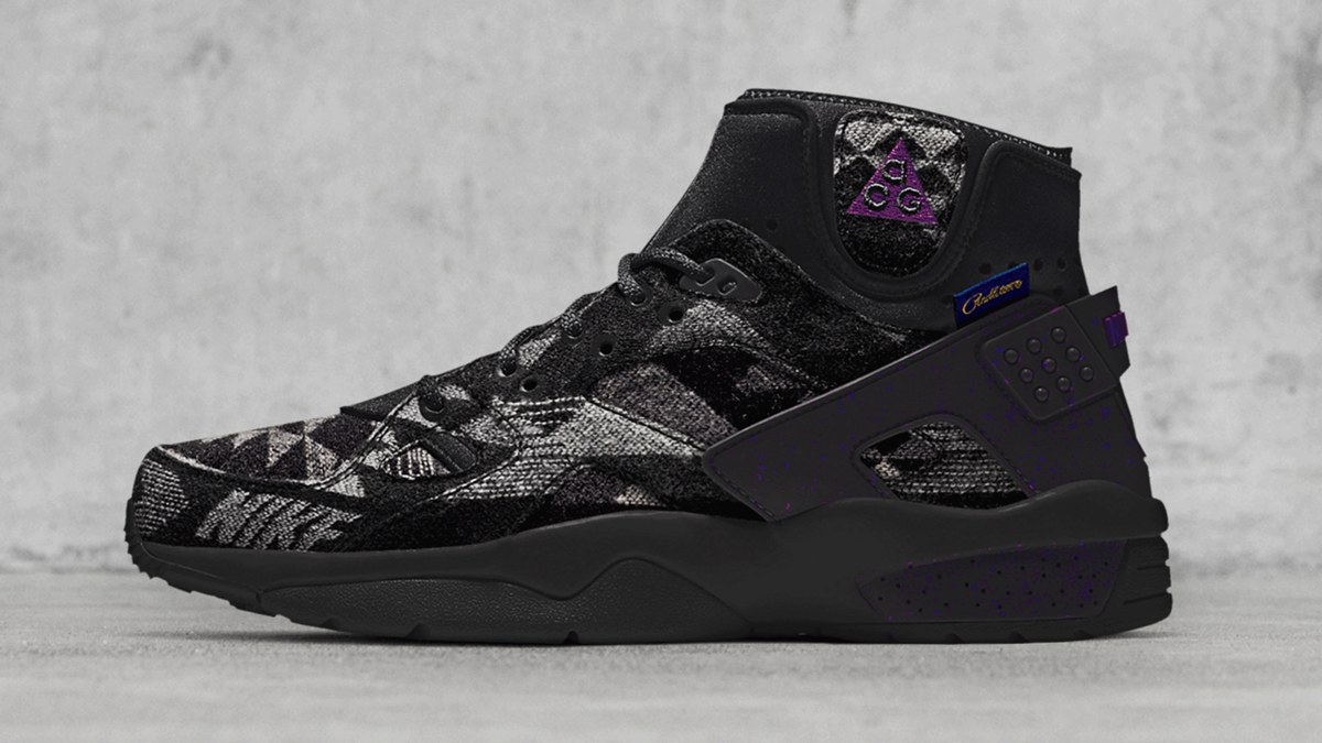 Nike Mowabb Pendleton
