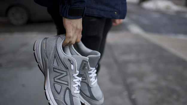 New Balance 990