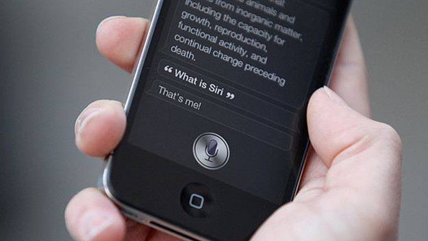 iPhone 4s with Siri