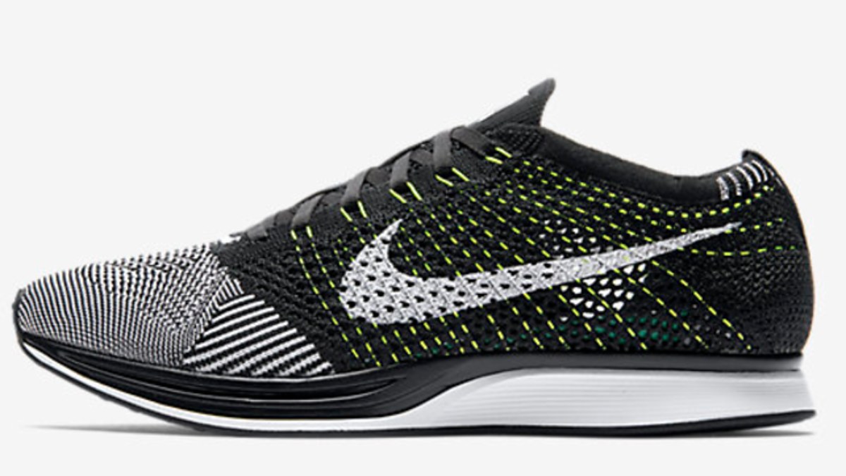 Nike Flyknit Racer