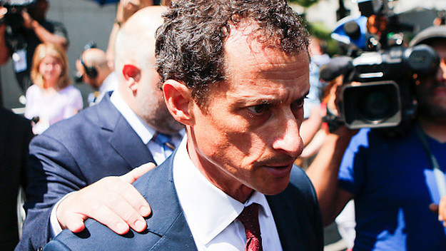 Anthony Weiner exits federal court in Manhattan