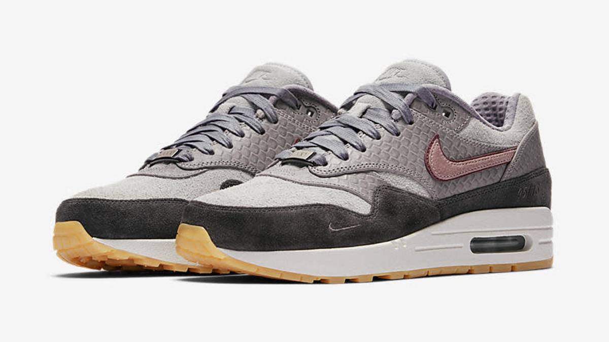 Nike WMNS Air Max 1 "Paris"