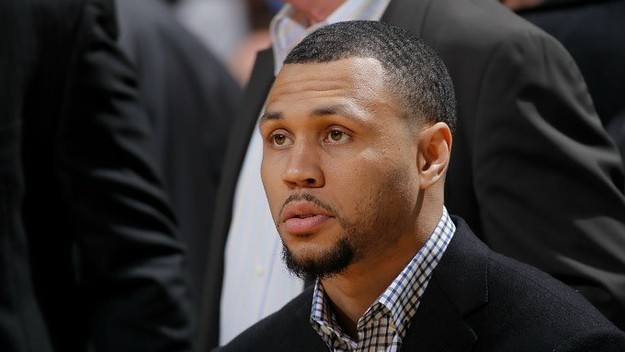 Brandon Roy sits on the bench for the Timberwolves.