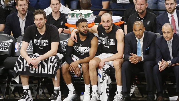 Spurs get swept