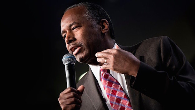 Ben Carson speaks to employees on his first day at HUD