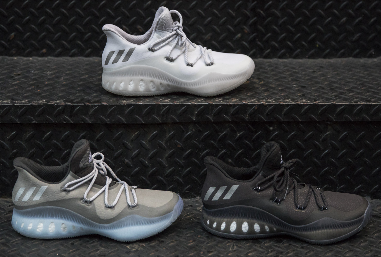Crazy Explosive Low adidas 27cm アディダス Adidas' Crazy Explosive Sneakers Go Low Top