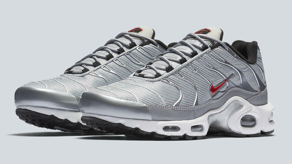 Nike Air Max Plus Silver Bullet Release Date Main 903827 001