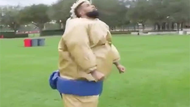 odell beckham wearing a sumo suit