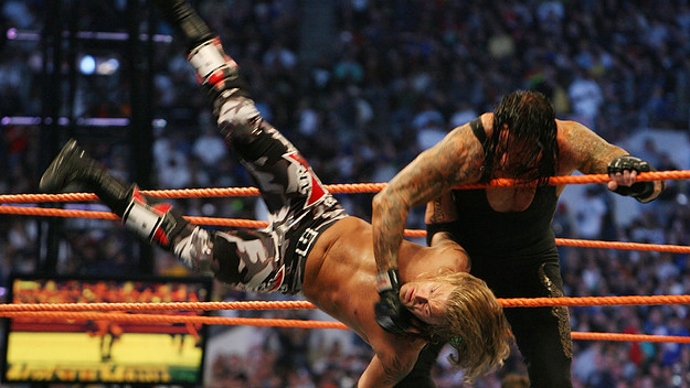 Undertaker Edge Over the Ropes 2008 Orlando