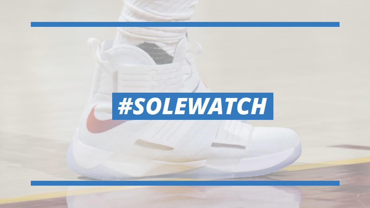 LeBron James Nike LeBron Soldier 10 HWC Home PE Thumb