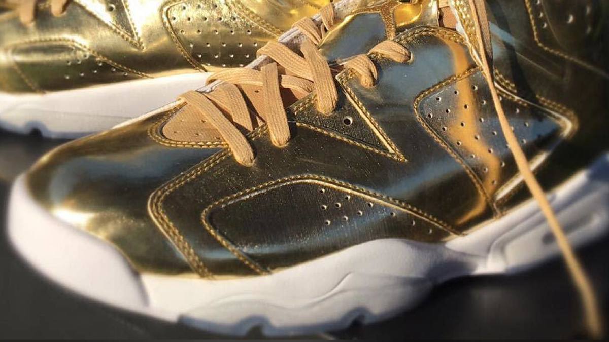 Air Jordan 6 Pinnacle "Metallic Gold"