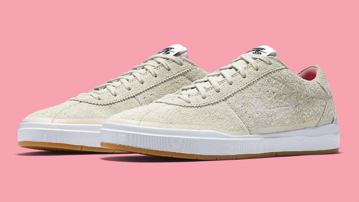 Quartersnacks x Nike SB Bruin Hyperfeel Main 869767 218