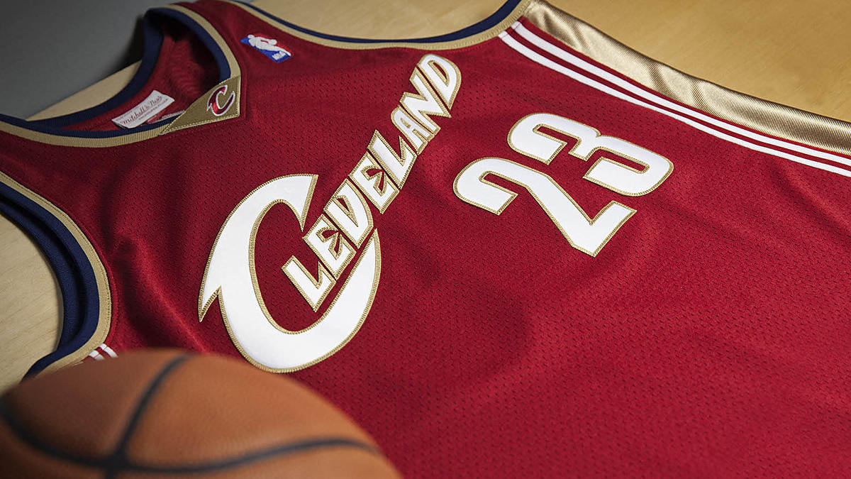 Mitchell & Ness LeBron James Rookie Jersey Front