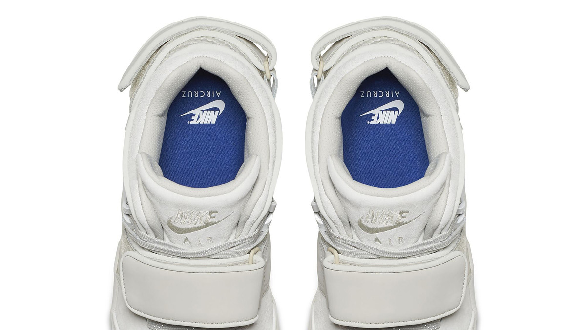 Nike Air Trainer Cruz Cream Blue Top