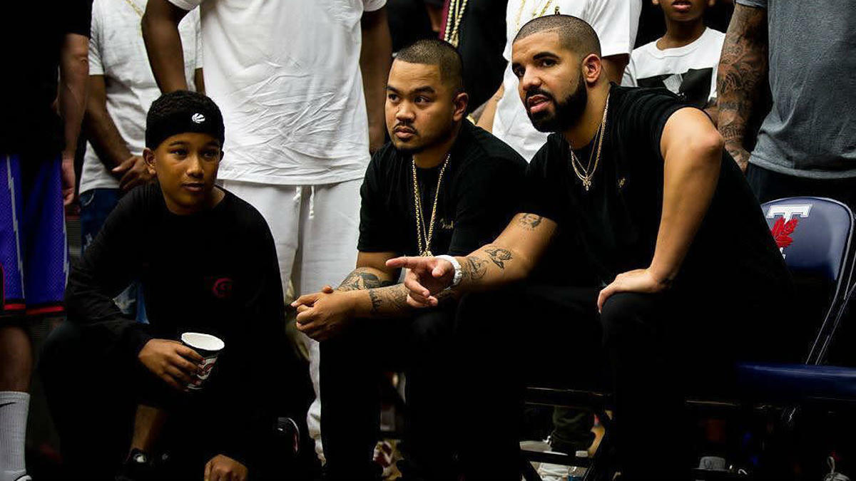 Drake Wearing the Oreogn Air Jordan 14