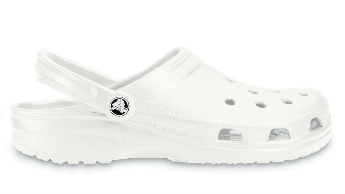 Crocs Trolls Stephen Curry and His Under Armour Sneakers