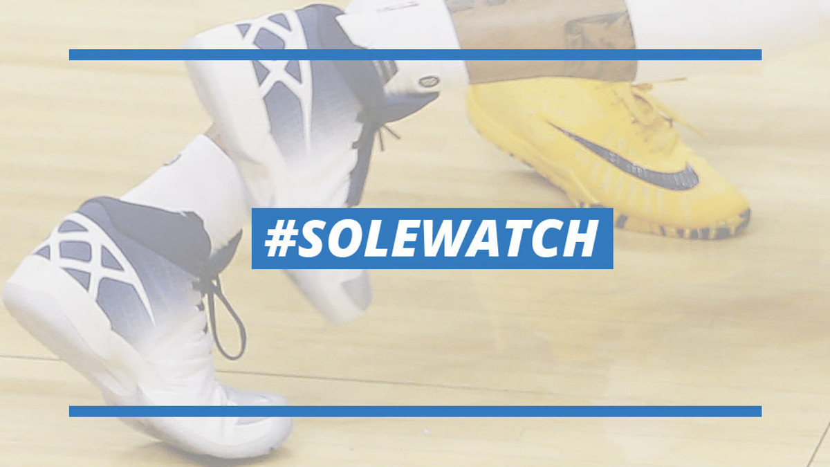 Monta Ellis Wearing a "Pacers Home" Air Jordan XXX PE