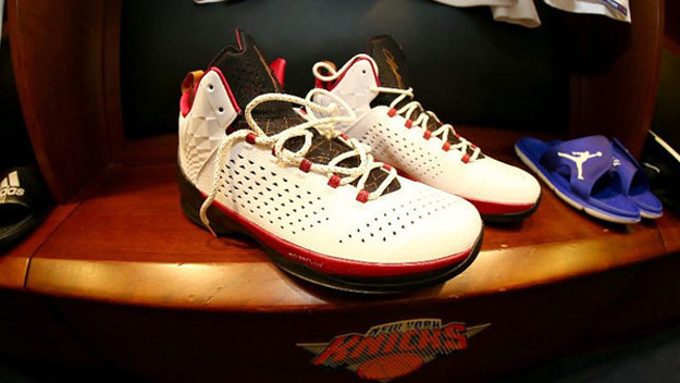carmelo anthony jordan melo m11 lead