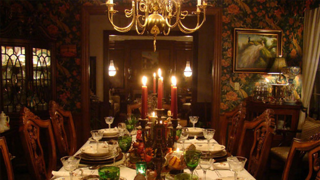 thanksgiving table li