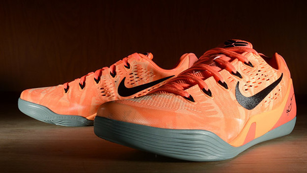 NikeKobe9EMPeachCream