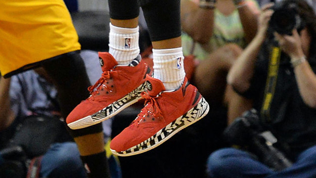 Li Ning Way of Wade 2.0 Encore