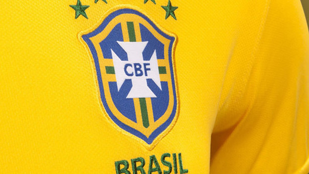 Nike Football Brazil Home Jersey (5) detail copy