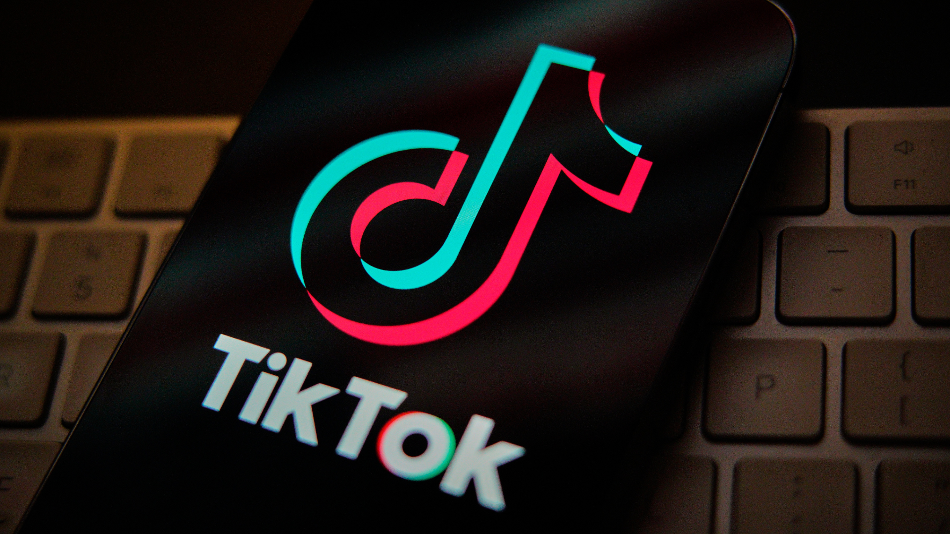 TikTok Logo