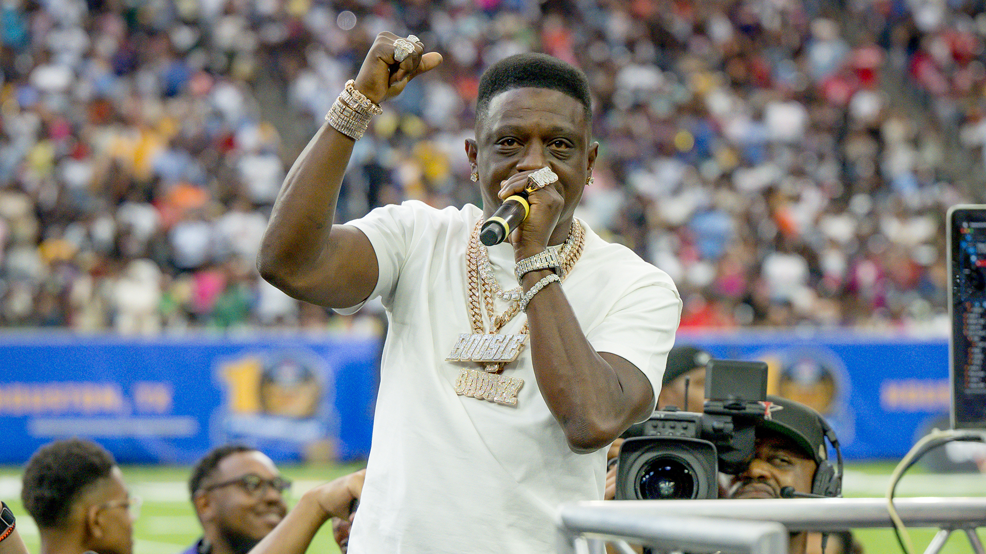 Boosie Badazz performs on stage during the 2024 Pepsi National Battle of the Bands at NRG Stadium 