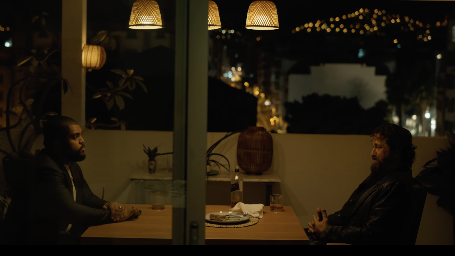 Screenshot from Den of Thieves 2: Pantera 