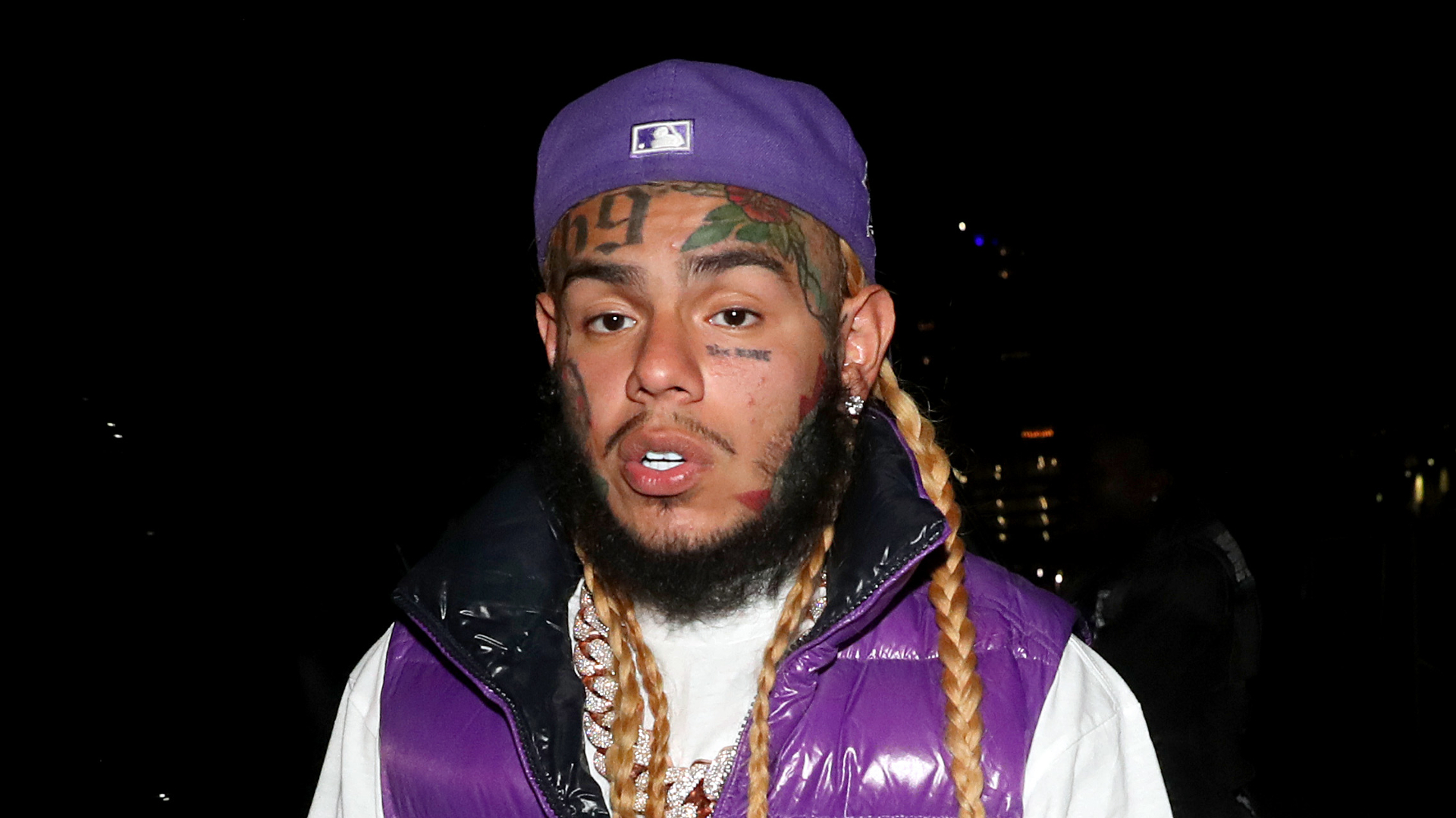6ix9ine hosts the Memorial Day Weekend Kickoff.