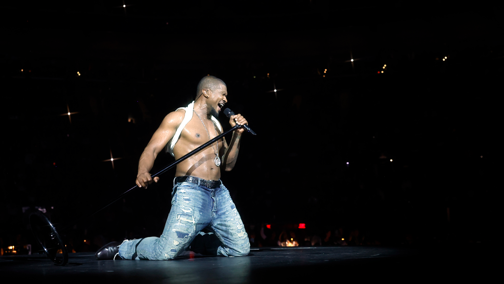 This is a photo of Usher performing.