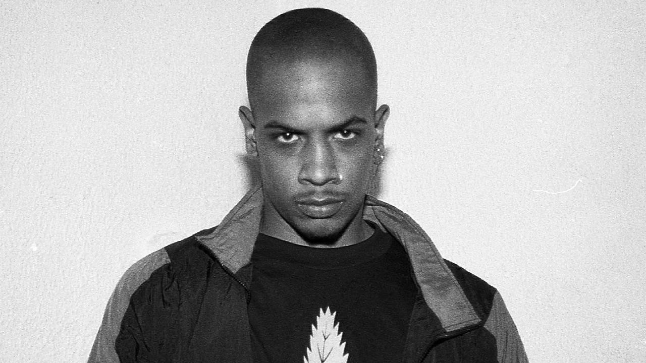 Rapper Saafir poses for photos backstage at the Riviera Theatre in Chicago, Illinois in September 1994.