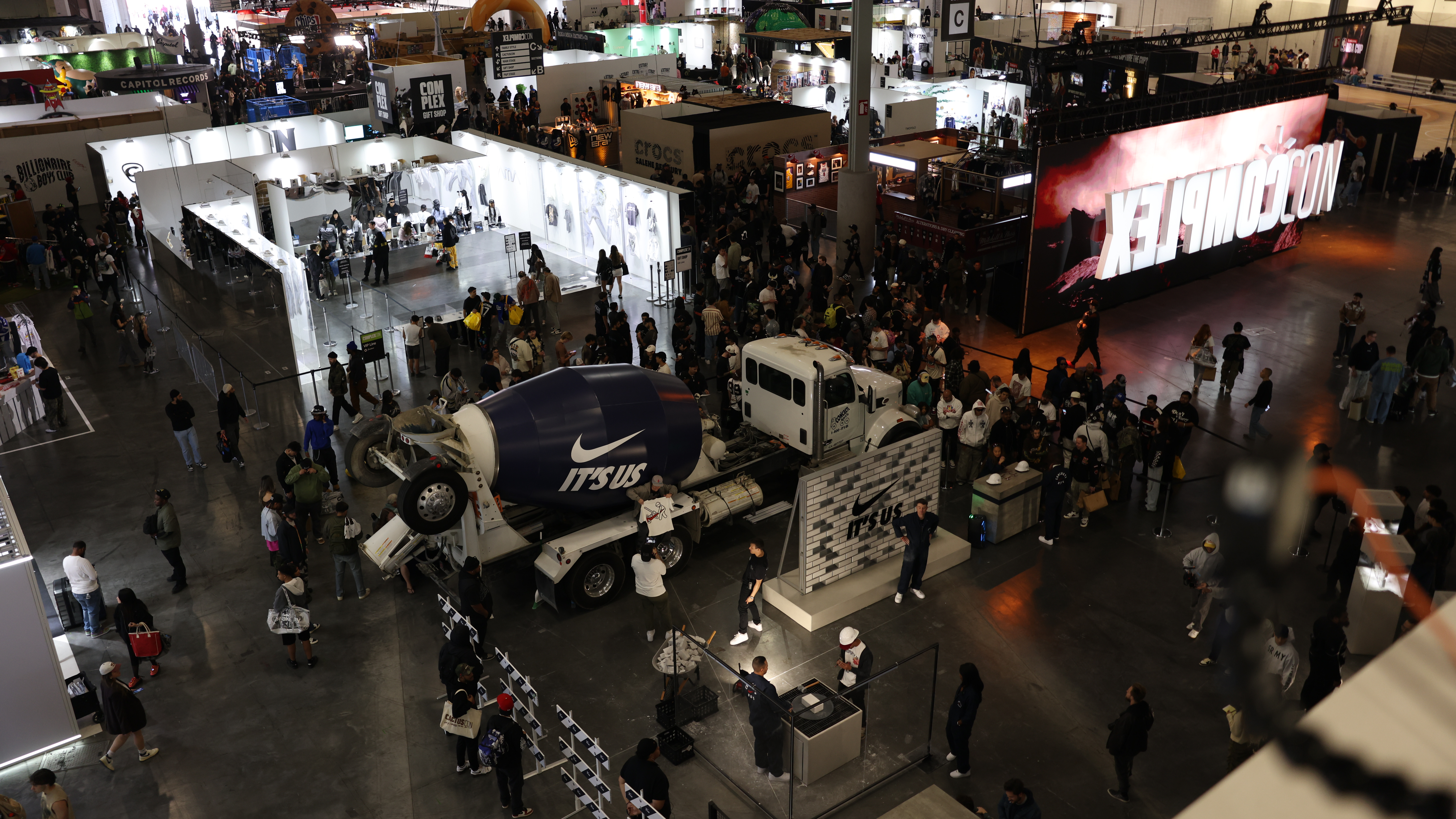 ComplexCon 2024 Floor