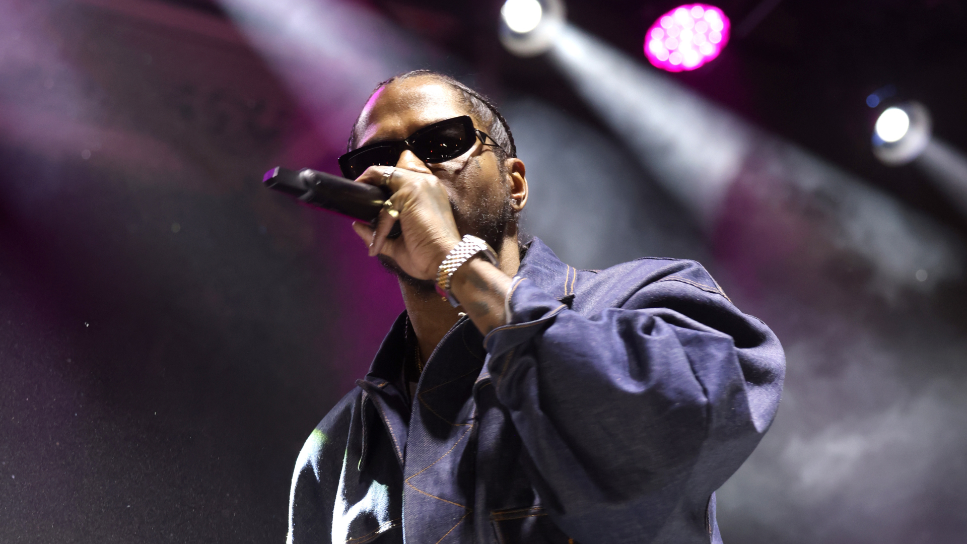 Ab Soul performing live